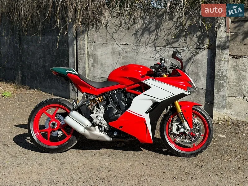Ducati Supersport 2017