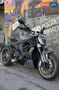 Мотоцикл Круізер Ducati XDiavel 2019 в 