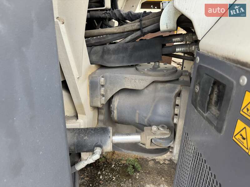 Каток грунтовый Dynapac CC 2020 в Каменском