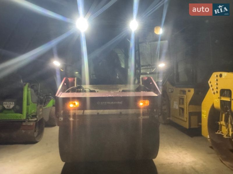 Дорожній каток Dynapac CC 2020 в Дніпрі