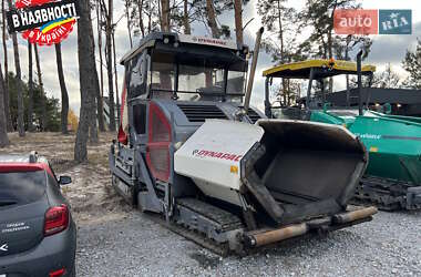Асфальтоукладчик Dynapac SD 2021 в 