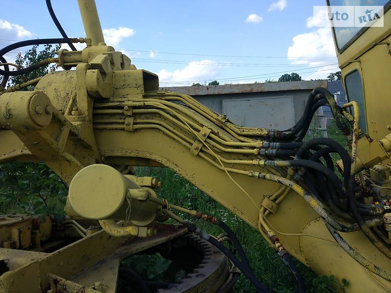 Автогрейдер ДЗ 122 1991 в Виннице