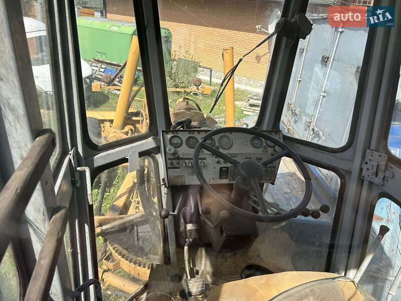 Автогрейдер ДЗ 143 1992 в Житомире