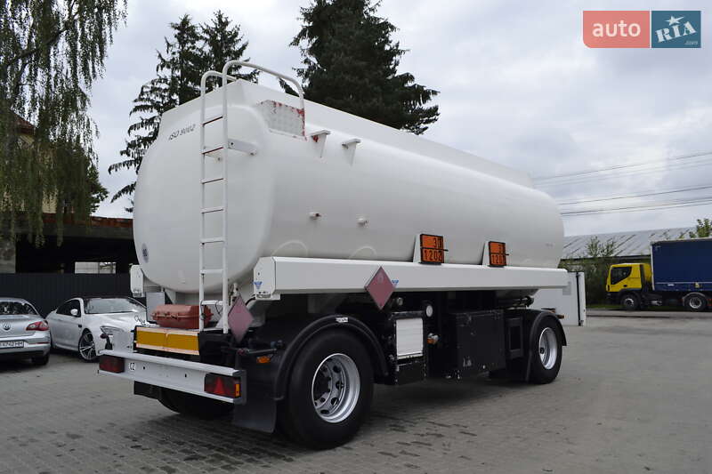 Цистерна EKW ROC 37 T3B 1997 в Хусті