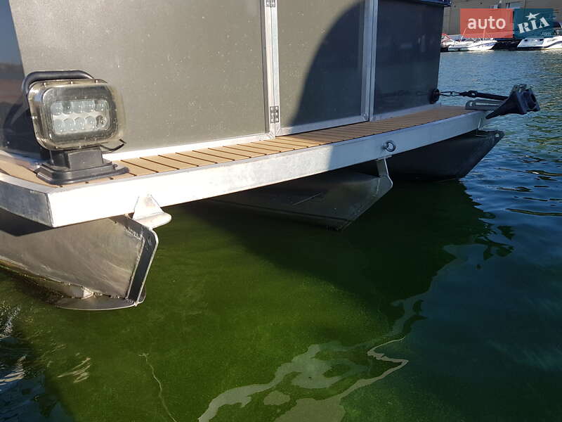 Катер Elete Pontoon Boats 24 2011 в Днепре