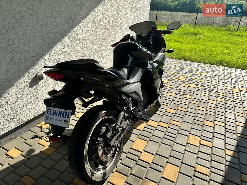 Спортбайк Elwinn EM 2024 в Киеве