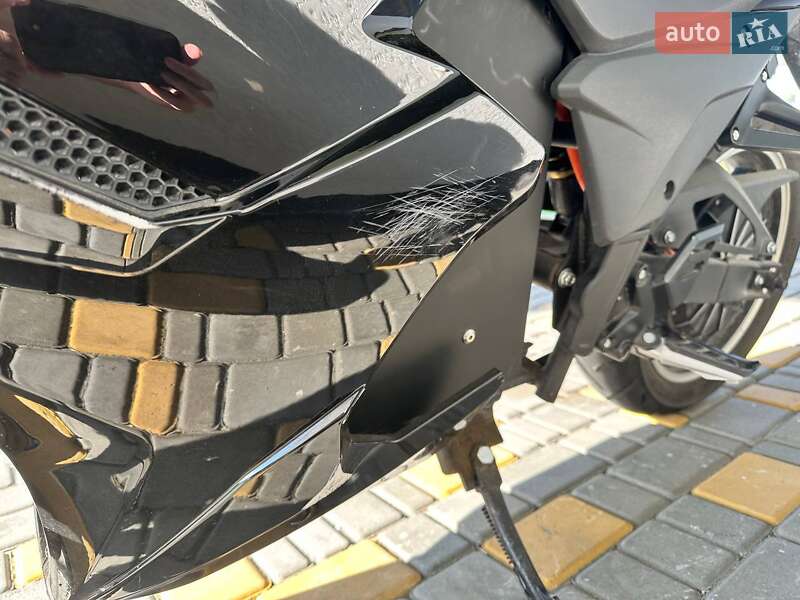 Спортбайк Elwinn EM 2024 в Киеве