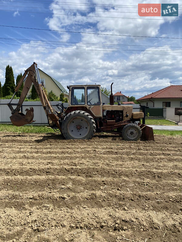 Экскаватор погрузчик ЭО 2621 1992 в Ужгороде