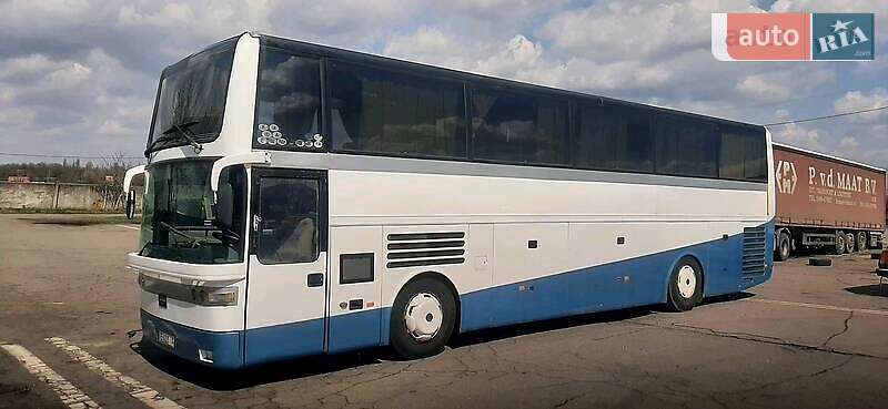 Туристичний / Міжміський автобус EOS 100 1994 в Вінниці