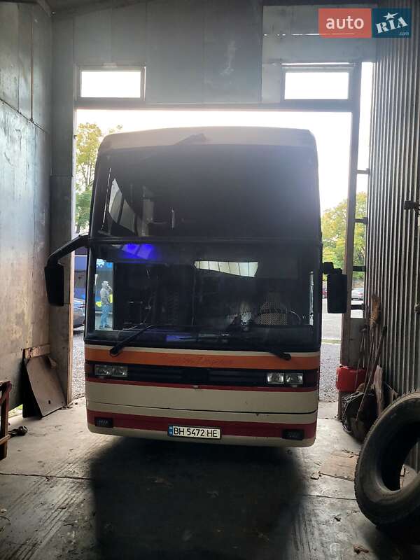 Туристический / Междугородний автобус EOS 200 1991 в Одессе