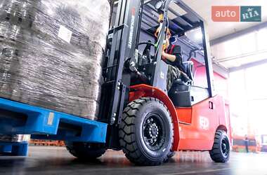 Вилочный погрузчик EP Equipment EFX 2024 в 