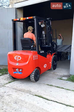 Вилочный погрузчик EP Equipment EFX 2024 в 