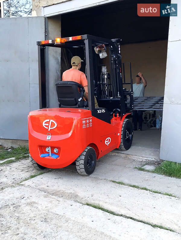 Вилочный погрузчик EP Equipment EFX 2025 в Киеве фото 18 Вилочный погрузчик EP Equipment EFX 2025 в Киеве