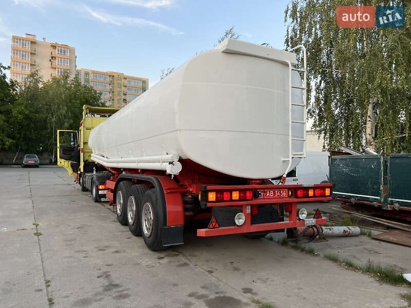 Цистерна напівпричіп Esterer 5281 1978 в Миколаєві