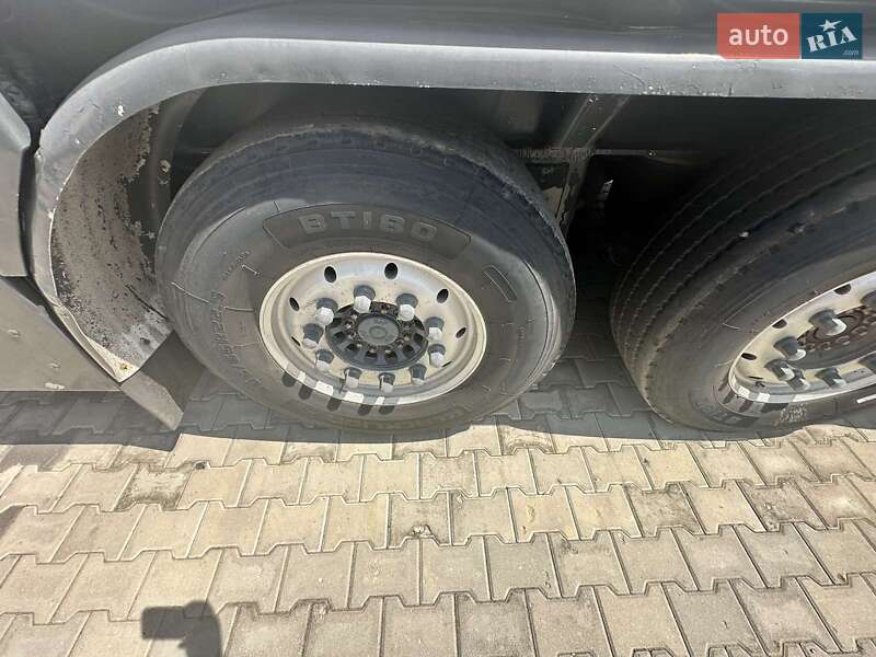 Цистерна напівпричіп Esterer DHE0189T 2001 в Черкасах фото 7 Цистерна напівпричіп Esterer DHE0189T 2001 в Черкасах