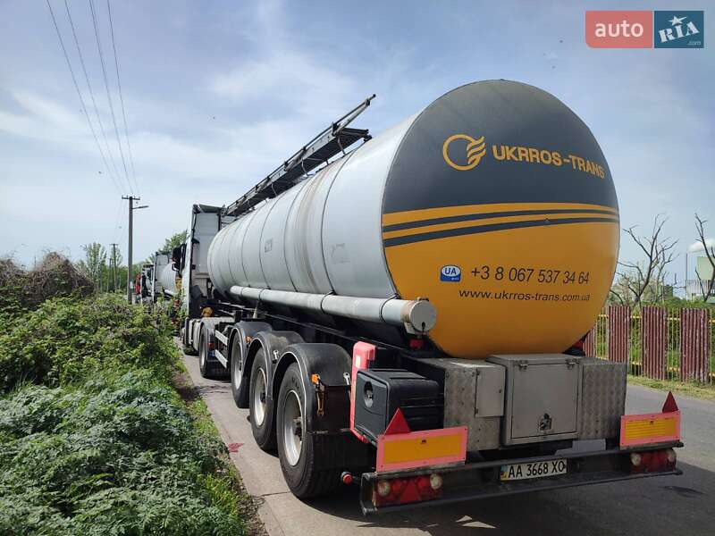 Цистерна полуприцеп Everlast ППЦ 2011 в Киеве