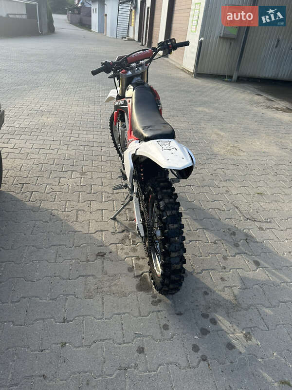 Мотоцикл Кросс Exdrive CRF-250 2022 в Путилі