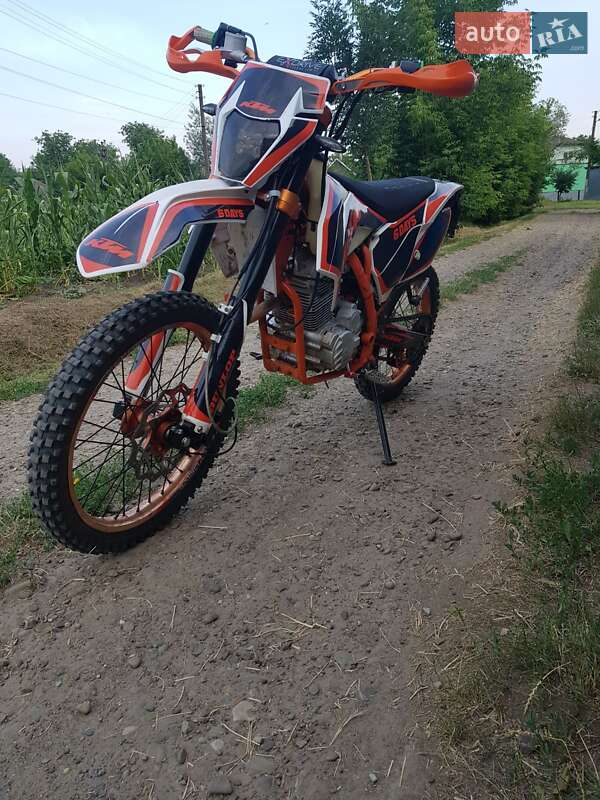 Мотоцикл Кросс Exdrive Profactory 2022 в Черновцах фото 15 Мотоцикл Кросс Exdrive Profactory 2022 в Черновцах