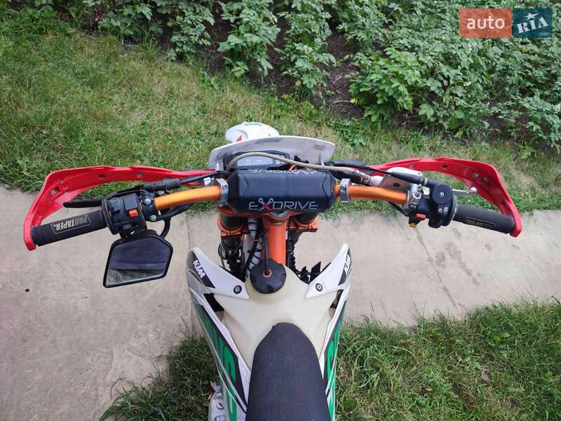 Мотоцикл Позашляховий (Enduro) Exdrive Profactory 2022 в Тлумачі