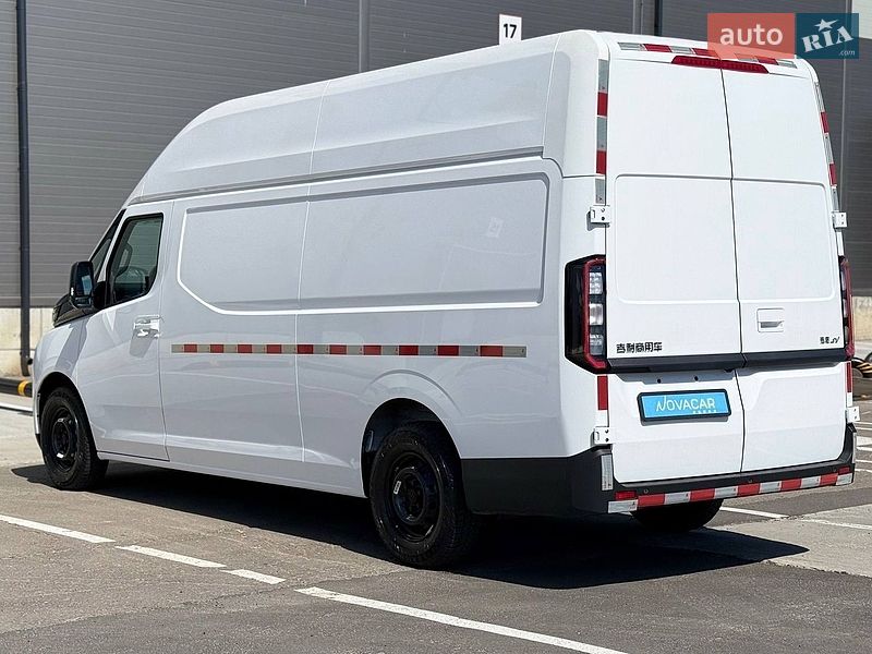 Грузовой фургон Farizon Supervan 2025 в Киеве