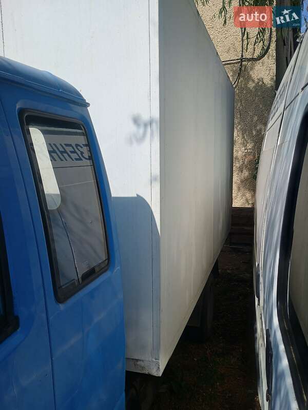 Грузовой фургон FAW 1031 2006 в Ужгороде