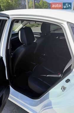 Седан FAW Besturn B30 2019 в 