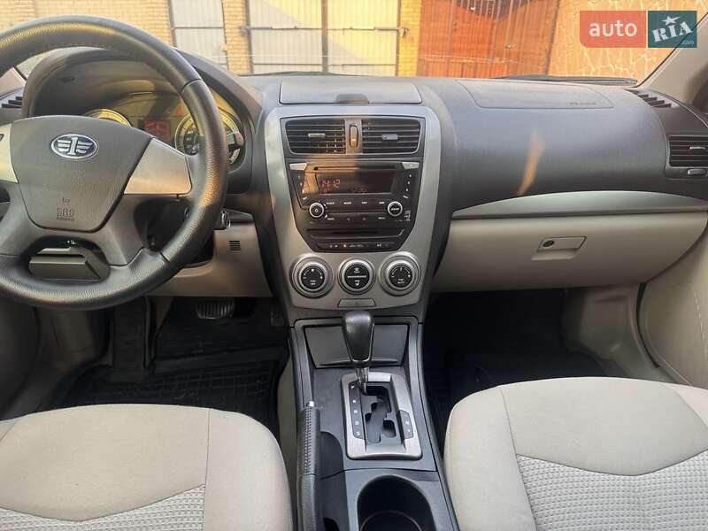 Седан FAW Besturn B50 2013 в Днепре