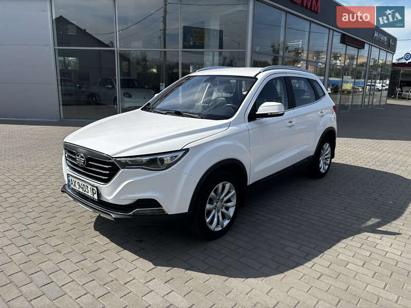 Позашляховик / Кросовер FAW Besturn X40 2020 в Полтаві фото 4 Позашляховик / Кросовер FAW Besturn X40 2020 в Полтаві