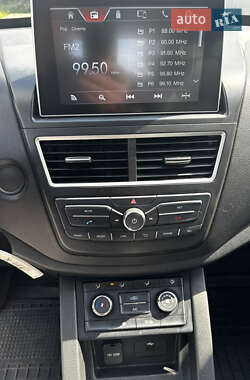 Внедорожник / Кроссовер FAW Besturn X40 2020 в 