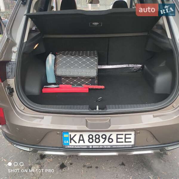 Внедорожник / Кроссовер FAW Besturn X40 2020 в Киеве фото 6 Внедорожник / Кроссовер FAW Besturn X40 2020 в Киеве