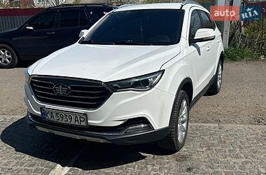 Внедорожник / Кроссовер FAW Besturn X40 2020 в Киеве