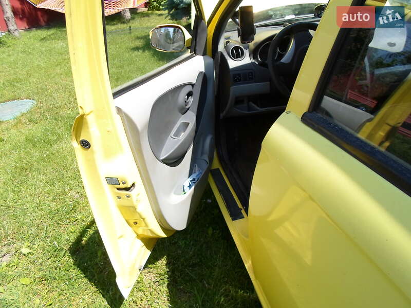 Хэтчбек FAW V2 2013 в Луцке фото 13 Хэтчбек FAW V2 2013 в Луцке