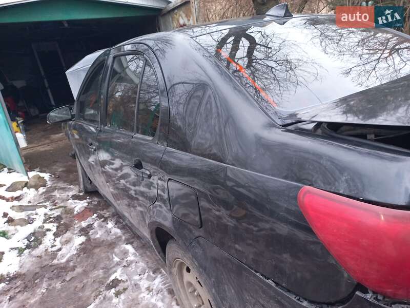 Седан FAW V5 2013 в Коломые