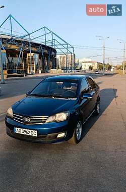 Седан FAW V5 2013 в Харкові