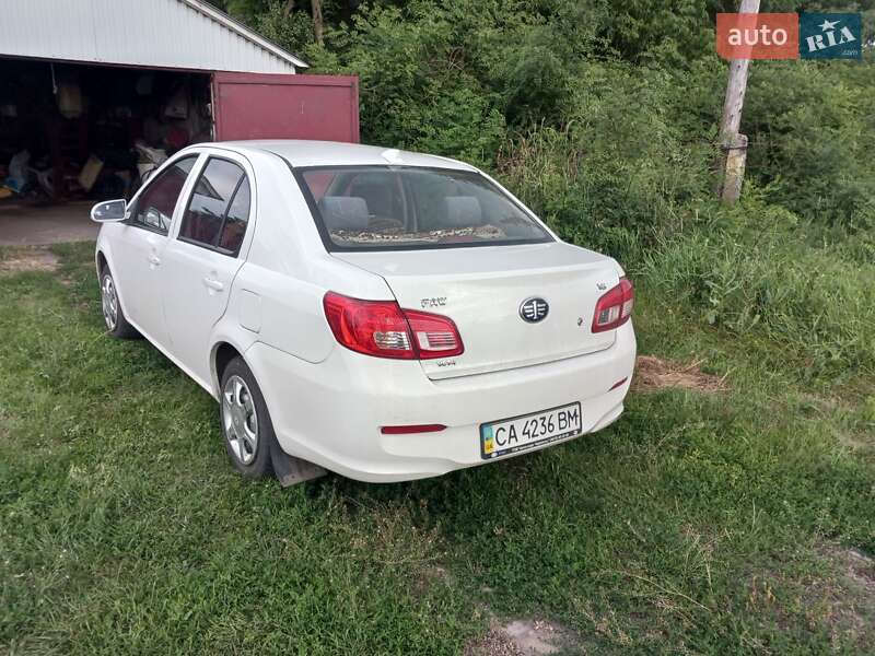 Седан FAW V5 2013 в Черкассах