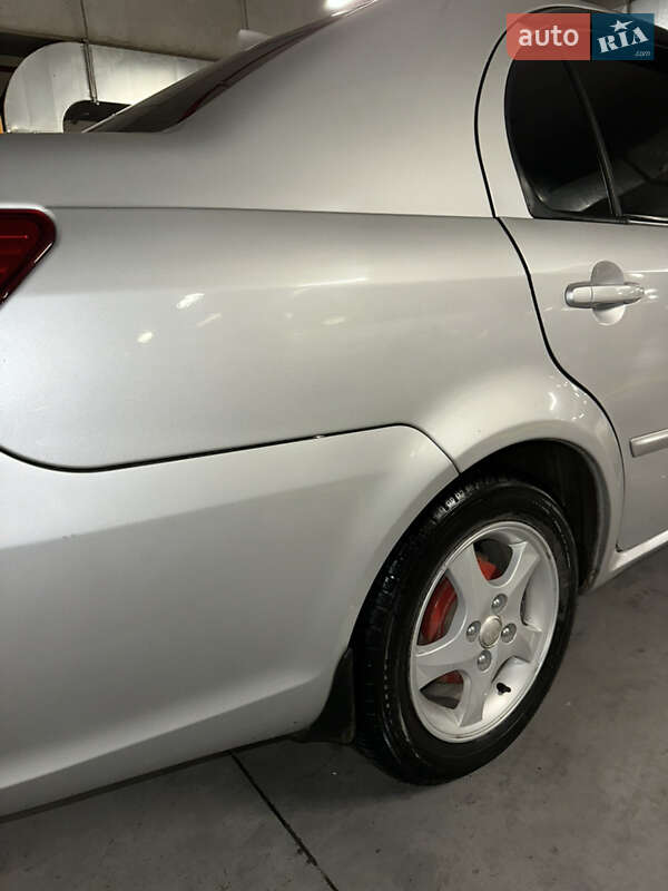 Седан FAW V5 2013 в Ізмаїлі фото 20 Седан FAW V5 2013 в Ізмаїлі