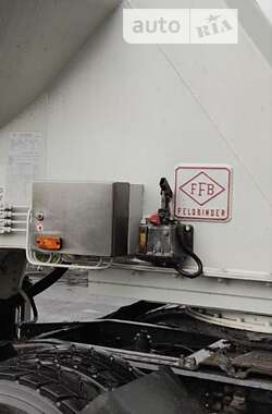 Цистерна полуприцеп Feldbinder EUT 2005 в Ивано-Франковске