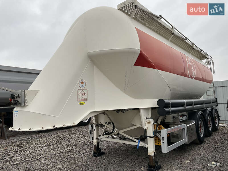 Цистерна полуприцеп Feldbinder EUT 2007 в Ивано-Франковске фото 4 Цистерна полуприцеп Feldbinder EUT 2007 в Ивано-Франковске