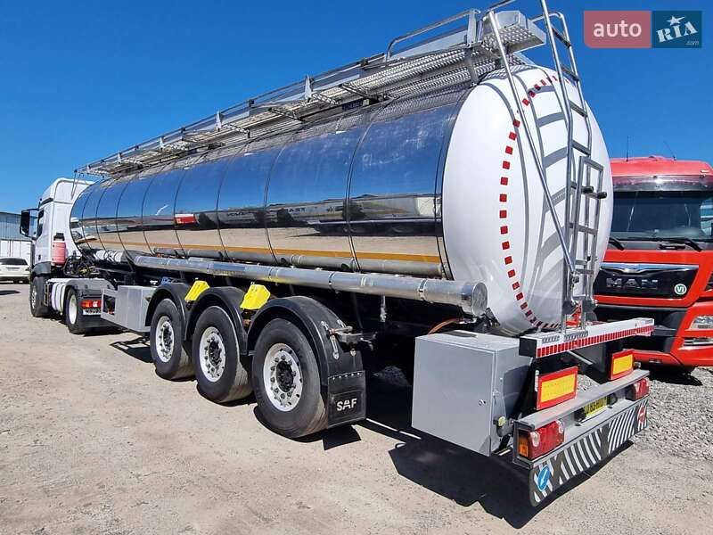 Цистерна напівпричіп Feldbinder FFB 2003 в Вінниці фото 3 Цистерна напівпричіп Feldbinder FFB 2003 в Вінниці