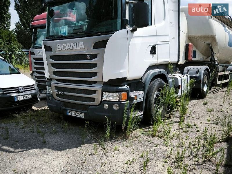 Цементовоз Feldbinder FFB 2011 в Миколаєві
