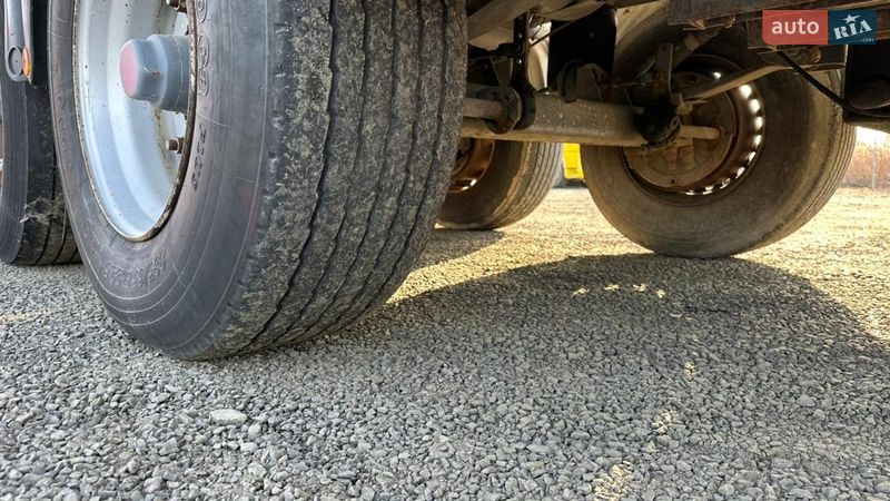 Цистерна полуприцеп Feldbinder KIP 1997 в Луцке