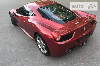 Купе Ferrari 458 Italia 2012 в 