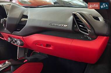 Купе Ferrari 488 GTB 2016 в 