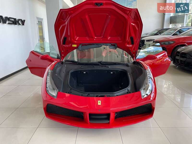 Купе Ferrari 488 GTB 2016 в Одессе