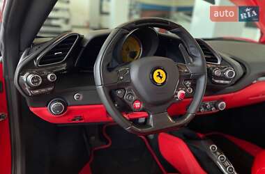 Купе Ferrari 488 GTB 2016 в 