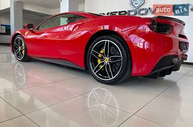 Купе Ferrari 488 GTB 2016 в 