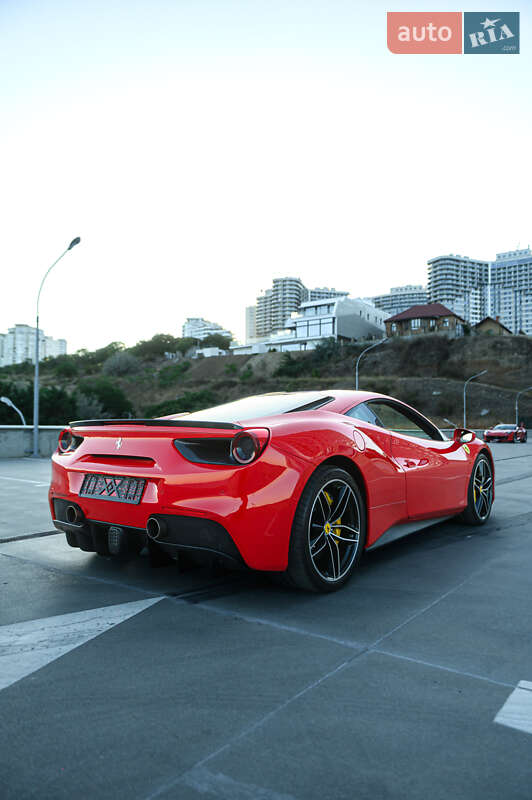 Купе Ferrari 488 GTB 2016 в Одессе
