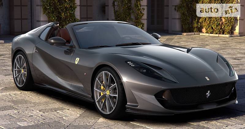 Кабриолет Ferrari 812 Superfast 2019 в 