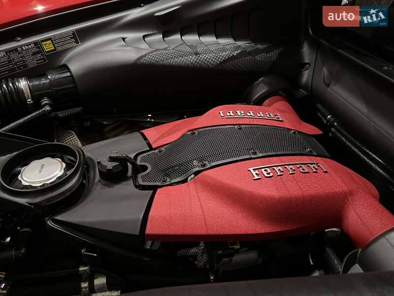 Позашляховик / Кросовер Ferrari F8 2021 в Одесі