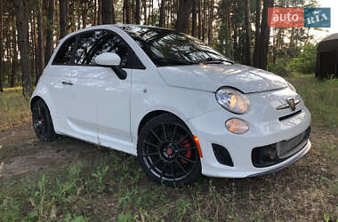 Хэтчбек Fiat-Abarth 500 2014 в 